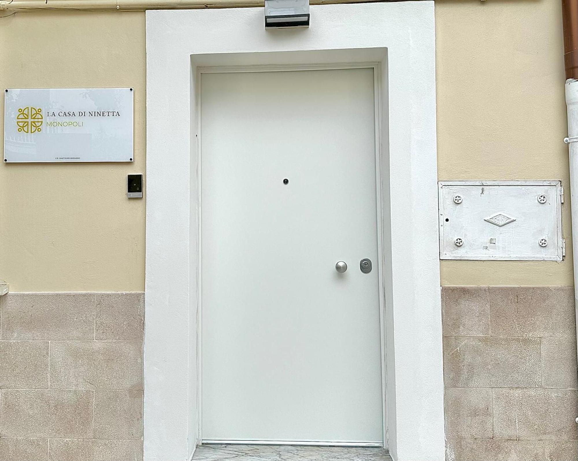 Apartamento La Casa Di Ninetta Monopoli Exterior foto